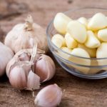 7 cách trị mụn bằng tỏi Nhanh – Độc Lạ – Dễ Thực Hiện!