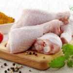 Bị mụn có nên ăn thịt gà không? Nặn xong có nên ăn?