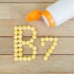 Uống biotin có nổi mụn không? Trị mụn do uống biotin thế nào?