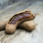 Ăn me có bị nổi mụn không? Nên lưu ý gì để bảo vệ làn da?